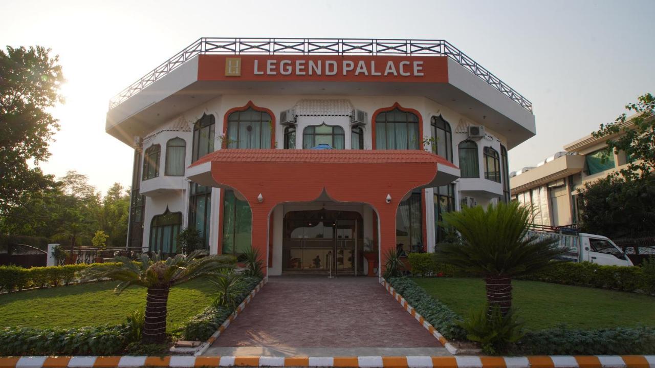 Legend Palace Islamabad Hotel Buitenkant foto